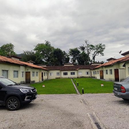 Vila Residencia Orla Do Massaguacu Caraguatatuba Exteriér fotografie